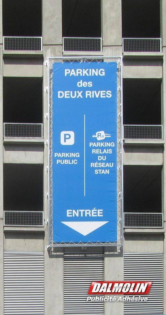 Bâche publicitaire à Maxéville